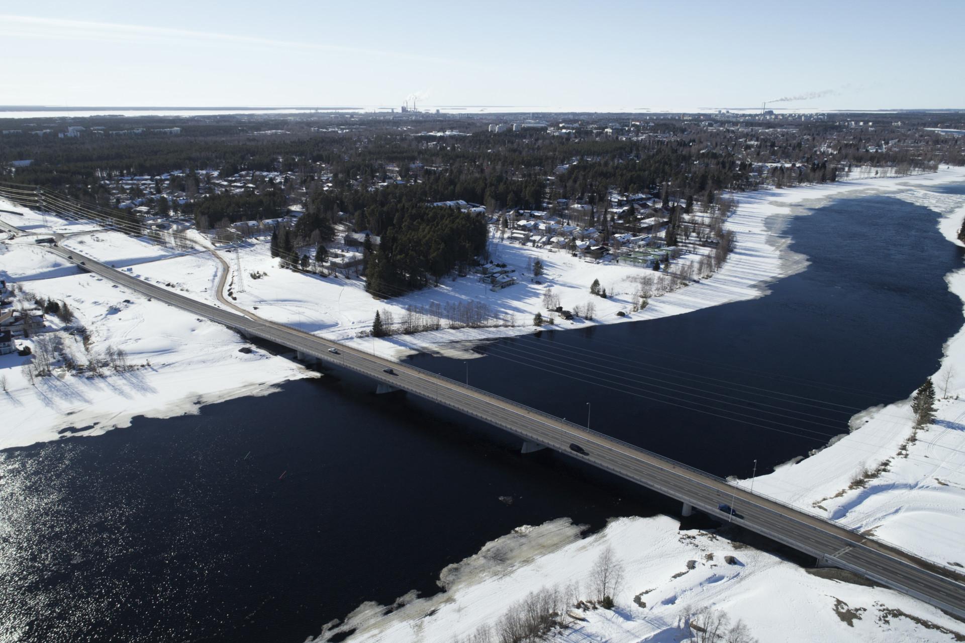 Poikkimaantien silta